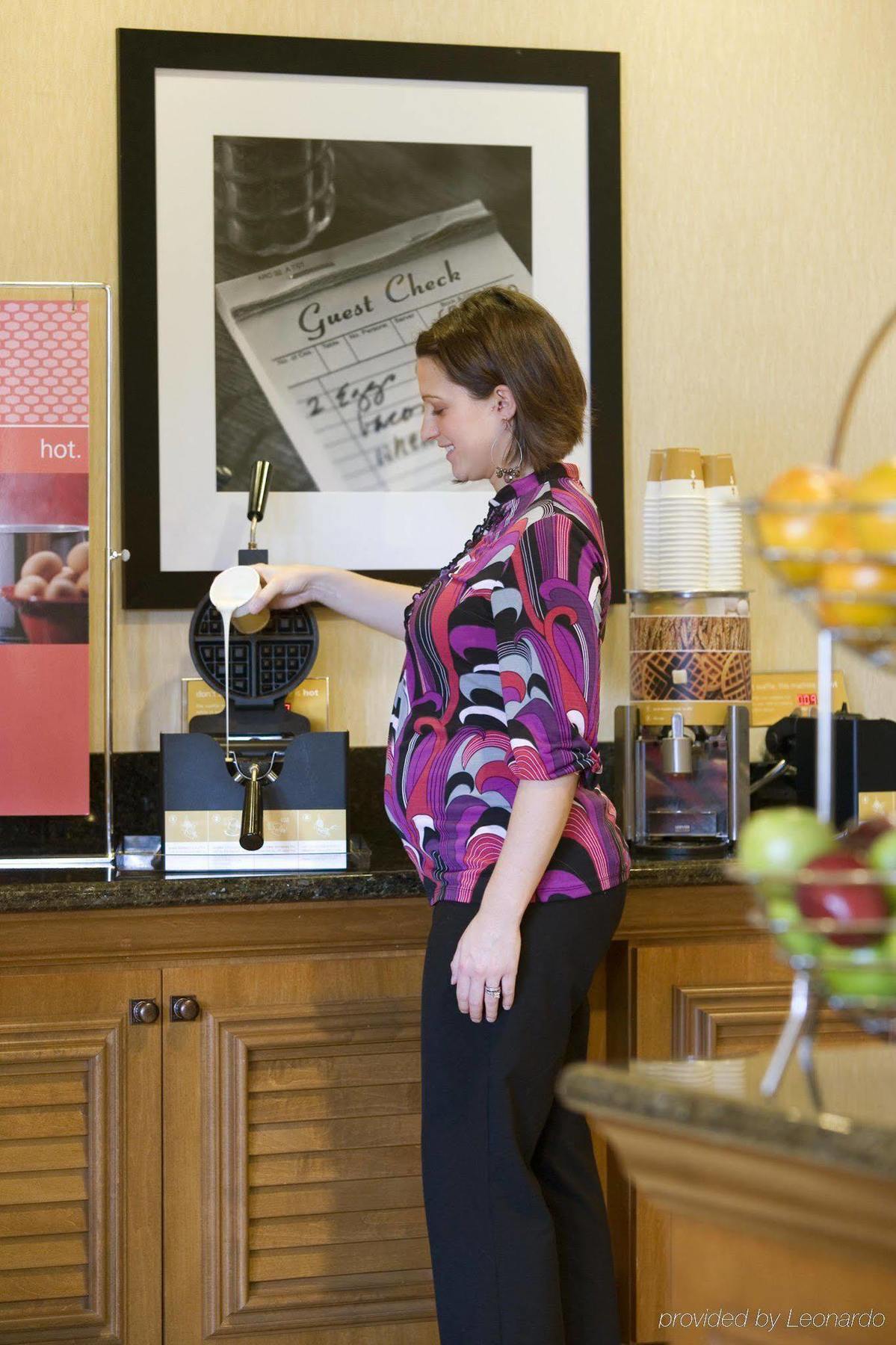 Hampton Inn & Suites Savannah/Midtown Restoran gambar